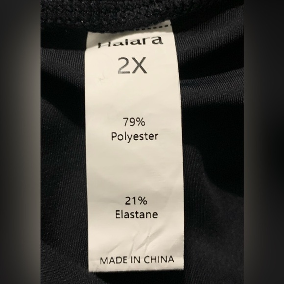 HALARA Black DayStretch Crossover Pocket Hem Wide
Leg Yoga Pants - Picture 7 of 7